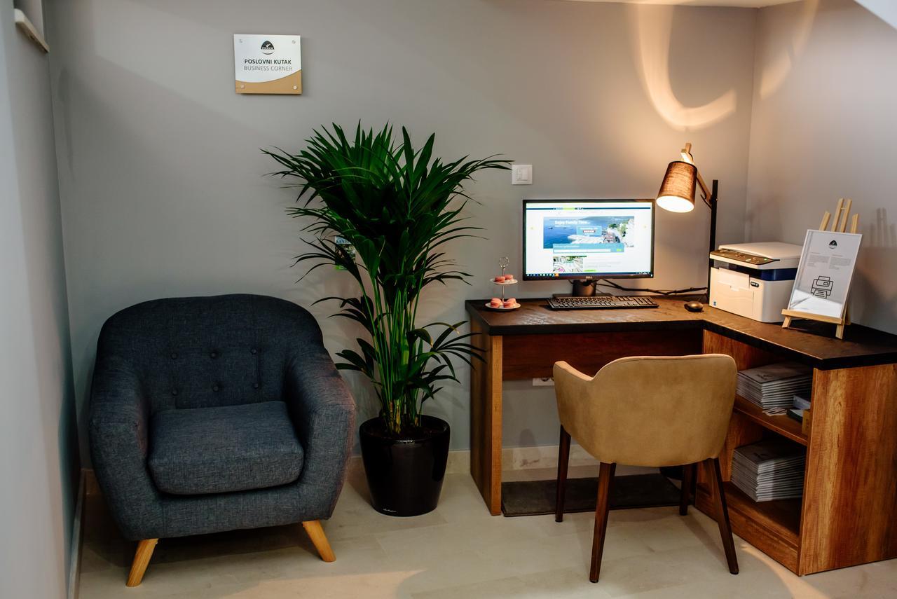 Hotel Perla &
