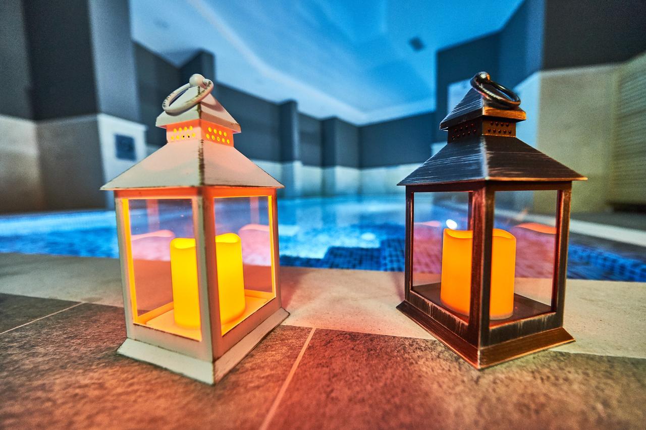 Hotel Perla & 4*
