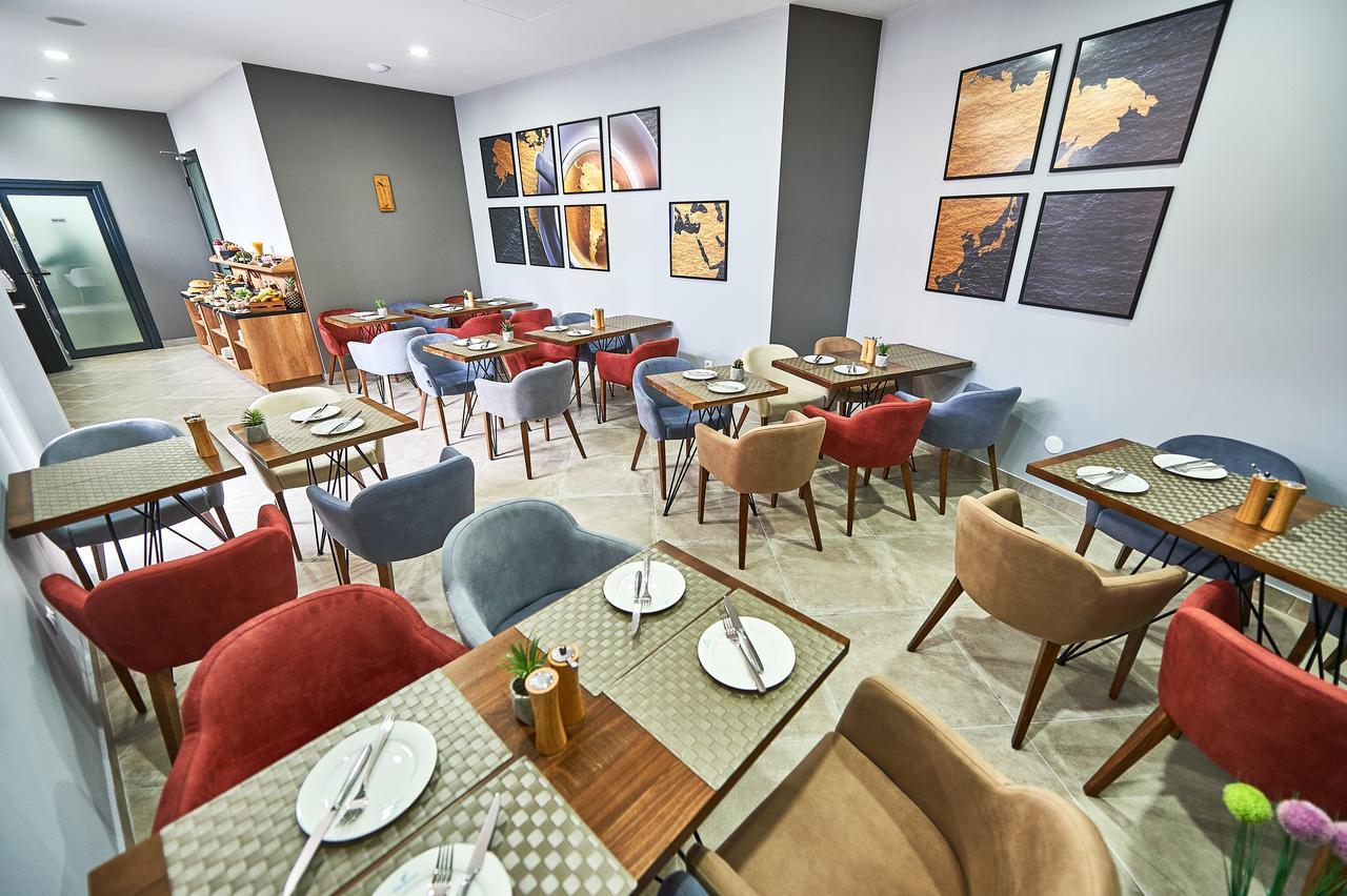 Hotel Perla &
