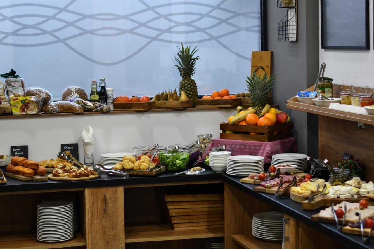 Hotel Perla &